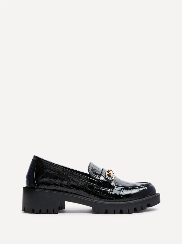 Linzi ARIA New