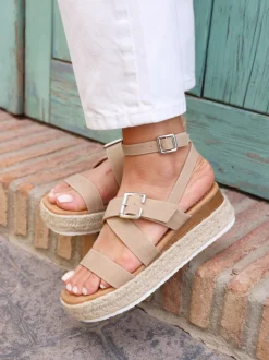 Linzi AUTUMN Online
