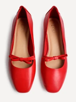 Linzi CRESSIDA New
