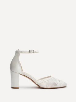 Linzi ESSENCE Fashion