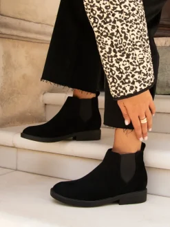 Linzi KARINA Fashion