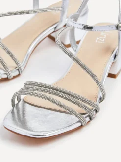 Linzi RIRI Sale