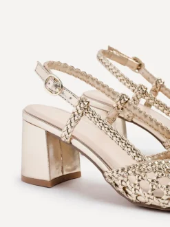 Linzi SANDRIA Fashion