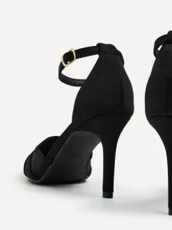 Linzi SERRI New