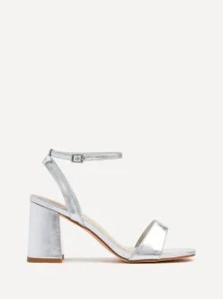 Linzi TARA New