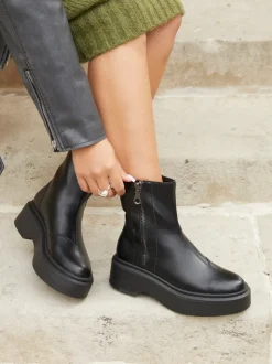 Linzi VALLEY Fashion
