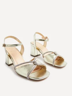 Linzi ZOEY New