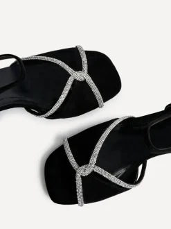 Linzi ZOEY New